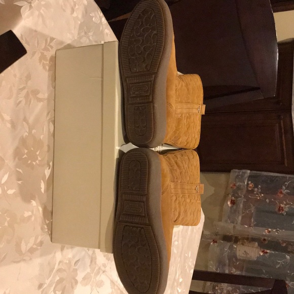 Coach suede tulip boot - Picture 4 of 6